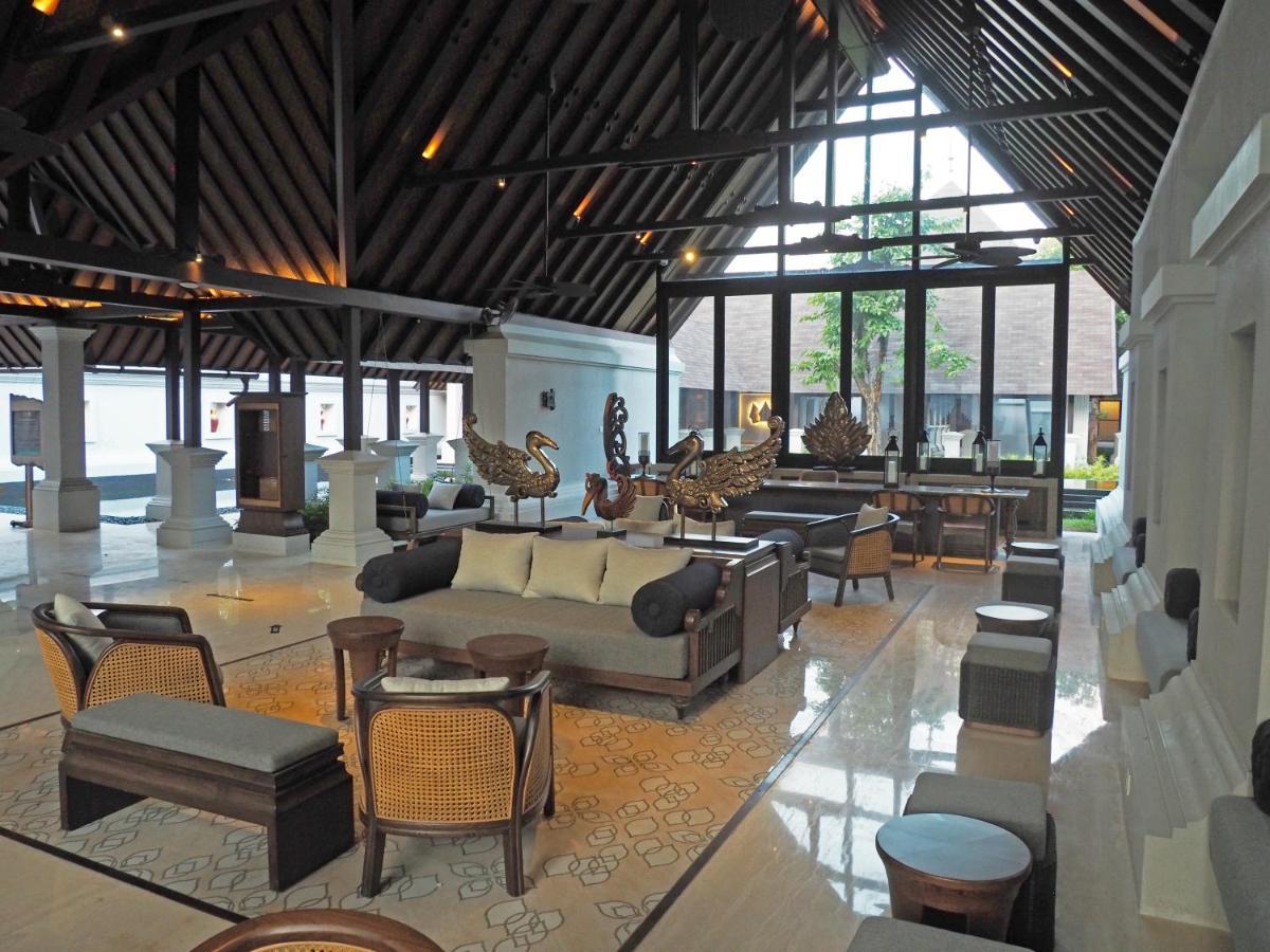 Novotel Bogor Golf Resort Екстериор снимка