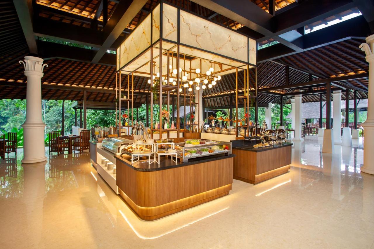 Novotel Bogor Golf Resort Екстериор снимка